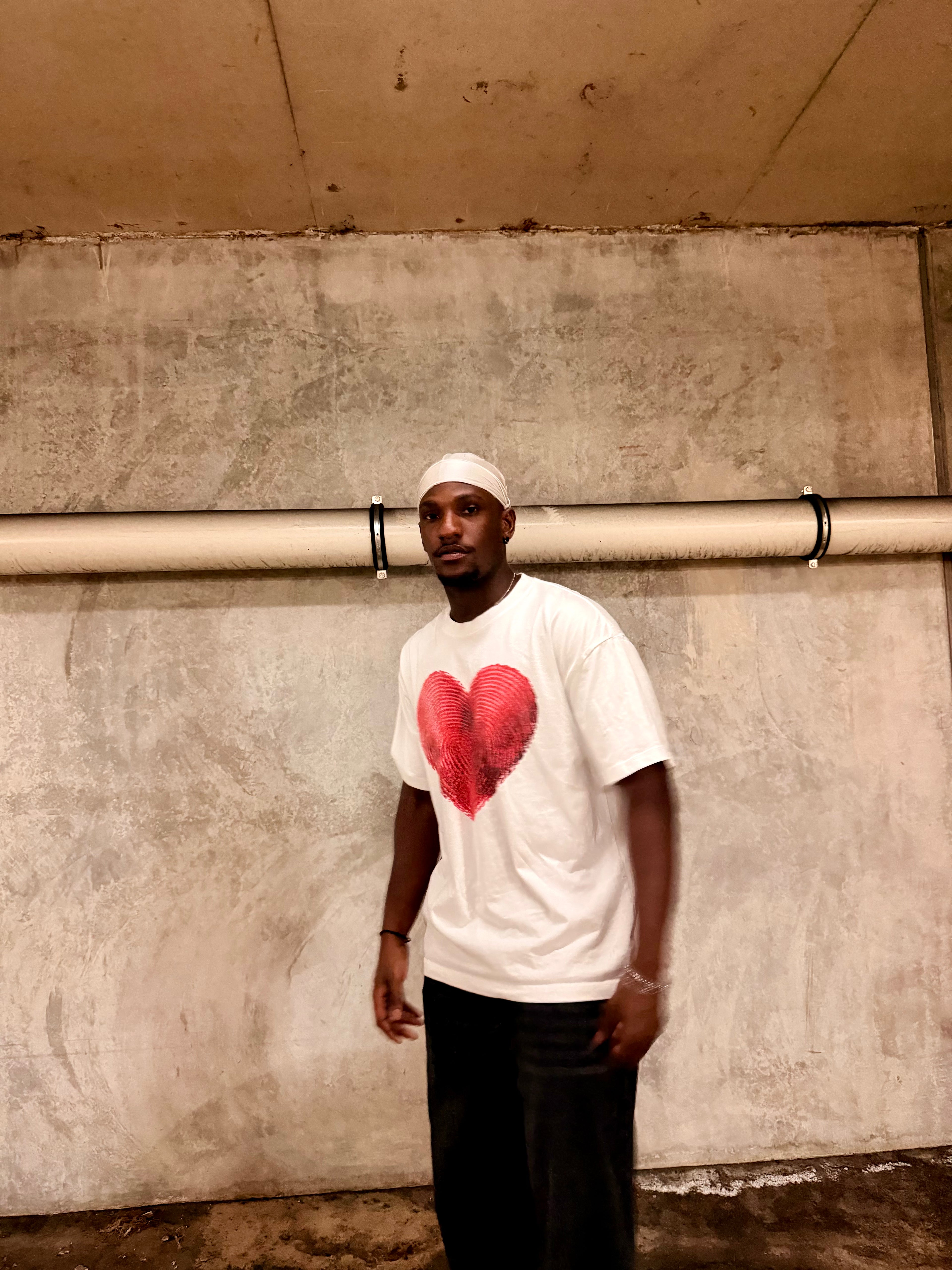 "I AM" ESSENTIAL TEE (WHITE)